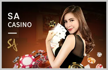 Bàn Poker với chip cược